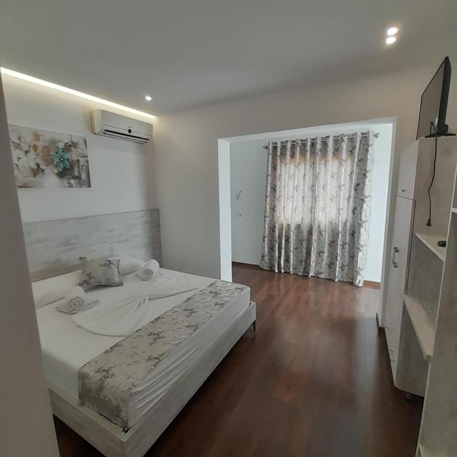 Vila Irdi Ksamil Buitenkant foto